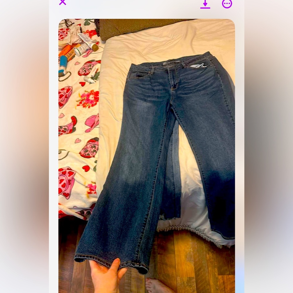 Boot cut jeans. Darker denim stretch to them they are regular inseam